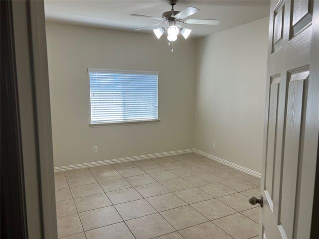 1412 Carver Lane, Irving, TX 75061