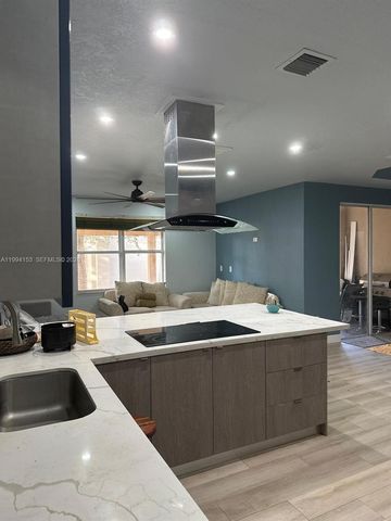 11369 NW 73rd Ter 11369, Doral, FL 33178