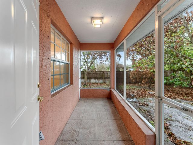 430 SE Thanksgiving Avenue, Port St. Lucie, Port St Lucie, FL 34984