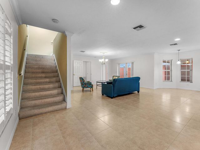 430 SE Thanksgiving Avenue, Port St. Lucie, Port St Lucie, FL 34984