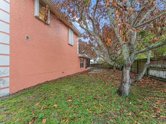 430 SE Thanksgiving Avenue, Port St. Lucie, Port St Lucie, FL 34984