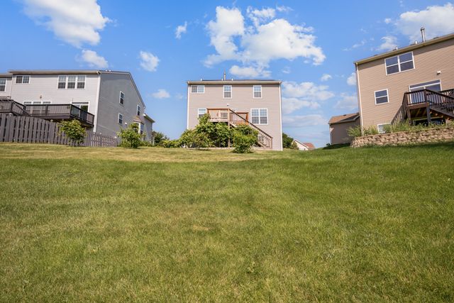 103 Chesterton Drive, Volo, IL 60020