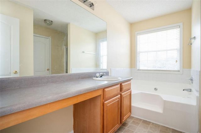 11517 Haleigh Street, Hampton, GA 30228