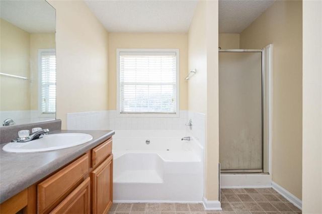 11517 Haleigh Street, Hampton, GA 30228