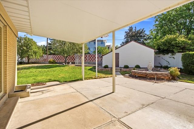 3669 S KIMBARY CIR, Salt Lake City, UT 84109