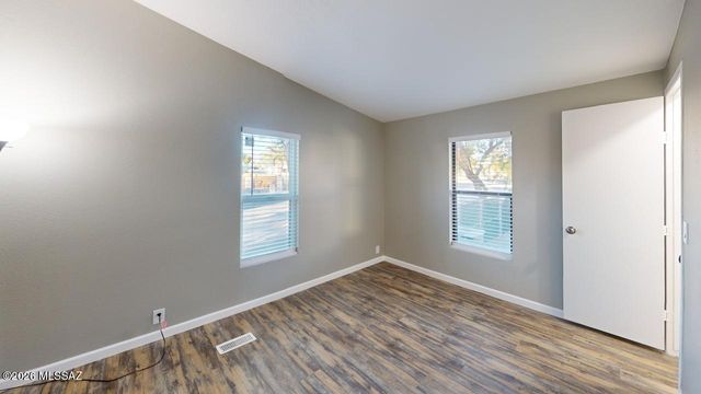 803 W Florence Street, Tucson, AZ 85705