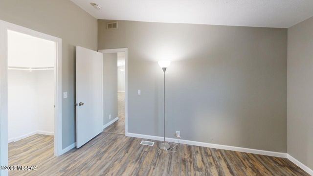 803 W Florence Street, Tucson, AZ 85705