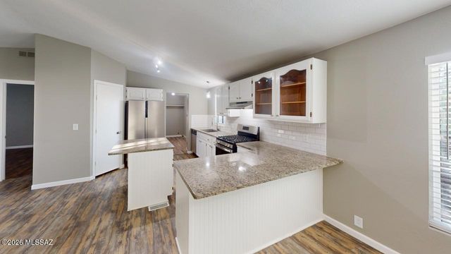 803 W Florence Street, Tucson, AZ 85705