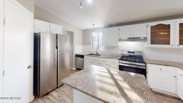 803 W Florence Street, Tucson, AZ 85705