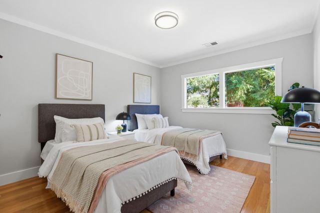 2011 Belle Monti Avenue, Belmont, CA 94002