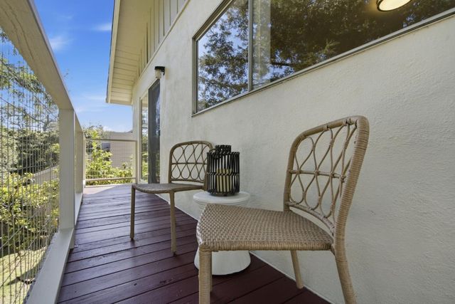 2011 Belle Monti Avenue, Belmont, CA 94002