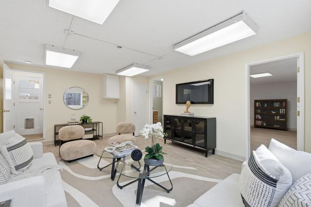 2011 Belle Monti Avenue, Belmont, CA 94002