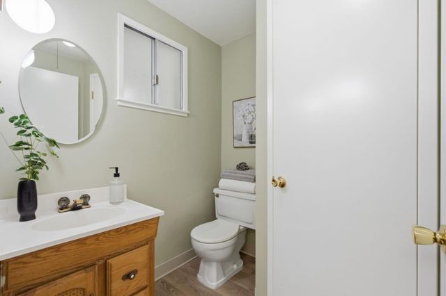 2011 Belle Monti Avenue, Belmont, CA 94002