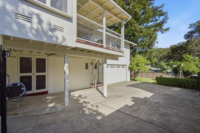 2011 Belle Monti Avenue, Belmont, CA 94002