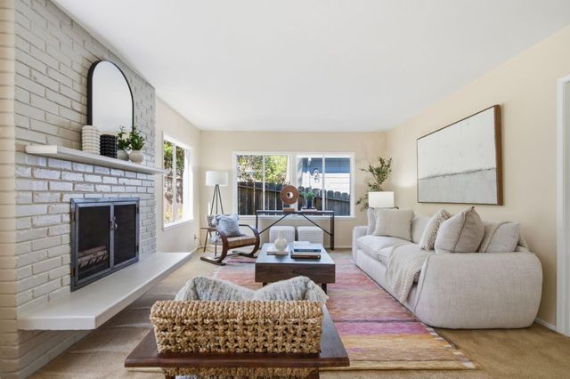 2011 Belle Monti Avenue, Belmont, CA 94002