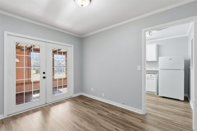 216 4th Street, Joshua, TX 76058