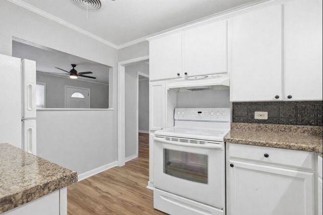 216 4th Street, Joshua, TX 76058