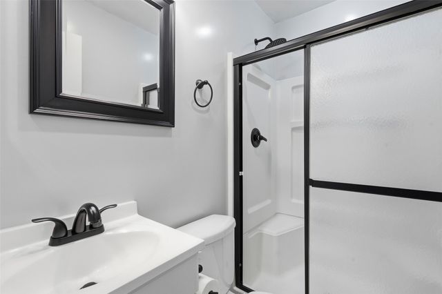 216 4th Street, Joshua, TX 76058