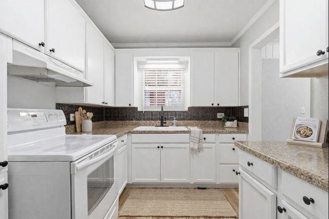 216 4th Street, Joshua, TX 76058