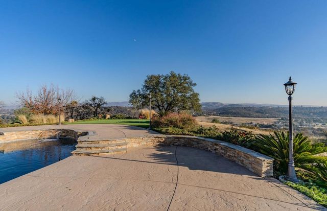 3465 Crestview, Valley Springs, CA 95252
