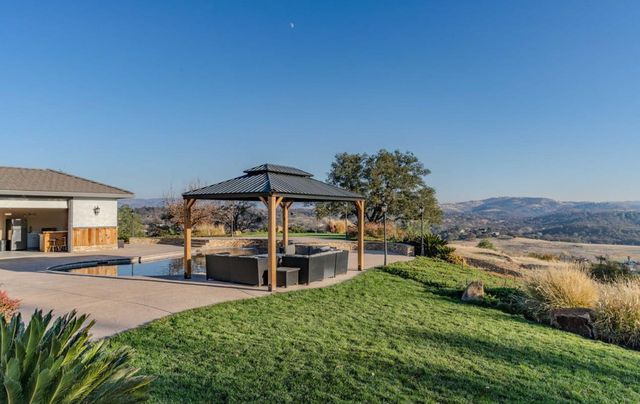 3465 Crestview, Valley Springs, CA 95252