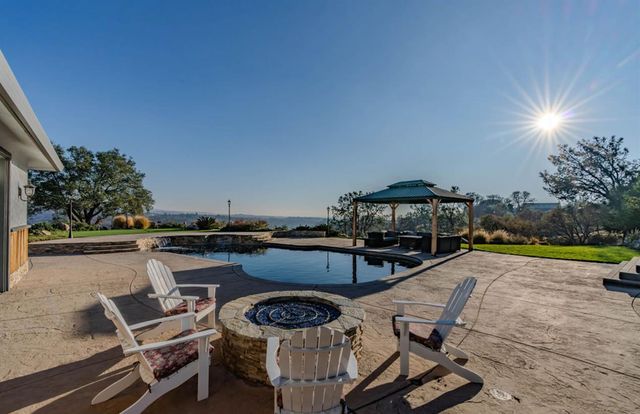 3465 Crestview, Valley Springs, CA 95252