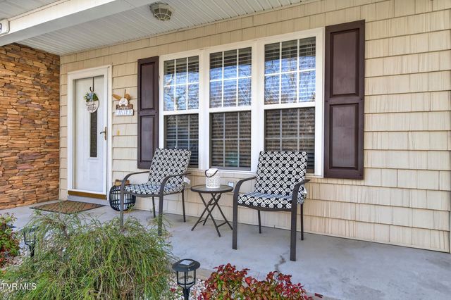 259 Sapling Grove Court, Bristol, VA 24201