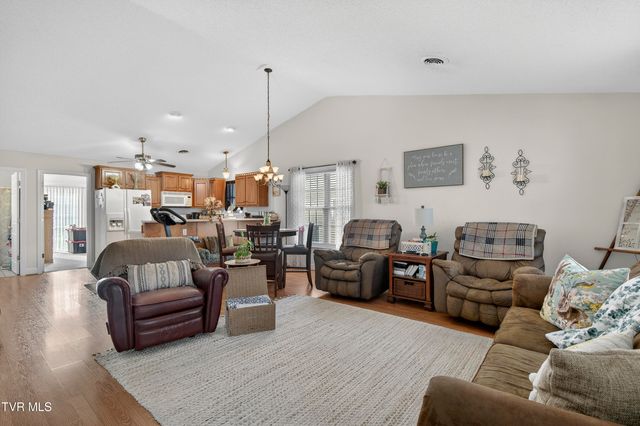 259 Sapling Grove Court, Bristol, VA 24201