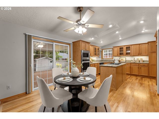 14811 Se GRAHAM Rd, Vancouver, WA 98683