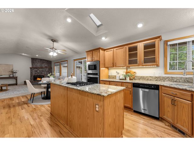 14811 Se GRAHAM Rd, Vancouver, WA 98683