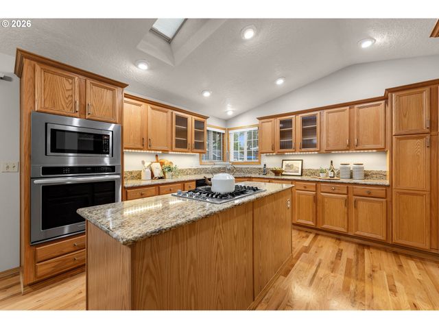 14811 Se GRAHAM Rd, Vancouver, WA 98683