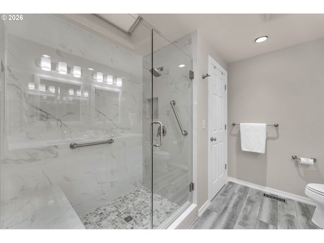 14811 Se GRAHAM Rd, Vancouver, WA 98683
