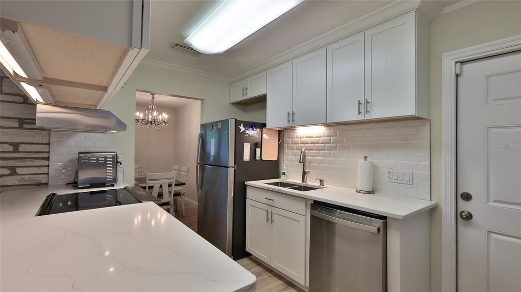 Image 32 of property listing at 585 CORBIN PARK ROAD, New Smyrna Beach, FL 32168