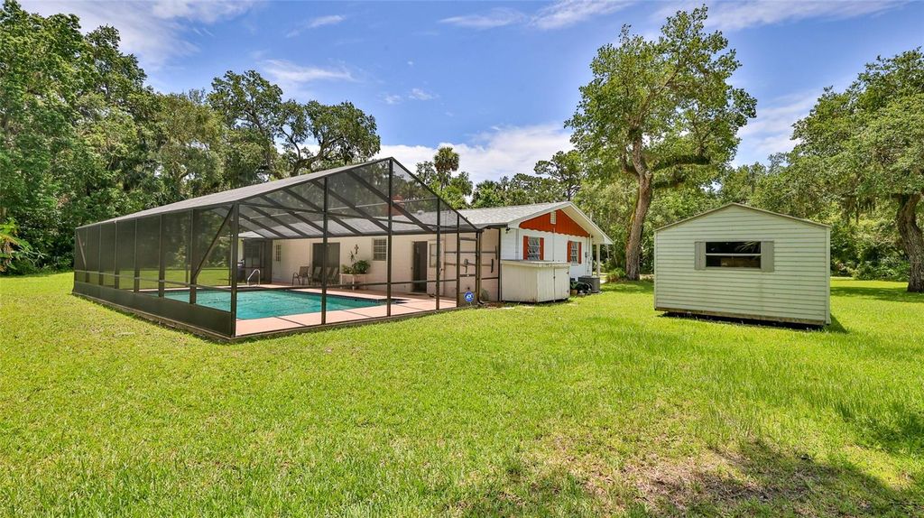 Image 7 of property listing at 585 CORBIN PARK ROAD, New Smyrna Beach, FL 32168