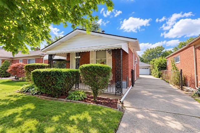 7660 Shenandoah Avenue, Allen Park, MI 48101