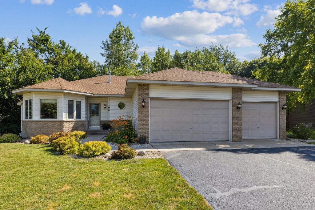 3659 Kahler Drive NE, Saint Michael, MN 55376