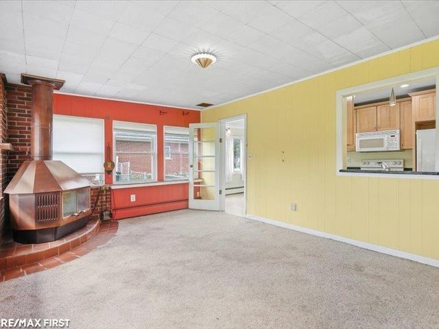 904 Ottawa Drive, Royal Oak, MI 48073