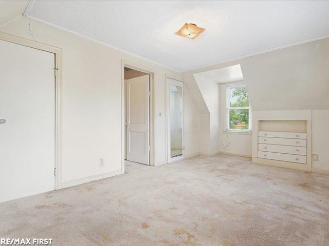 904 Ottawa Drive, Royal Oak, MI 48073