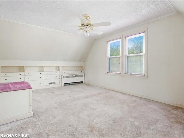 904 Ottawa Drive, Royal Oak, MI 48073