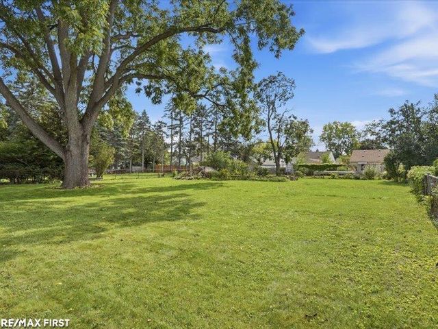 904 Ottawa Drive, Royal Oak, MI 48073
