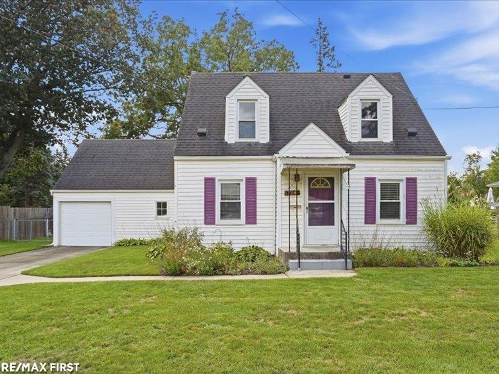 904 Ottawa Drive, Royal Oak, MI 48073