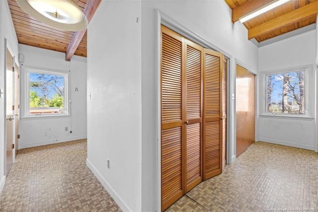 502 W 33rd Street, Lumberton, NC 28358