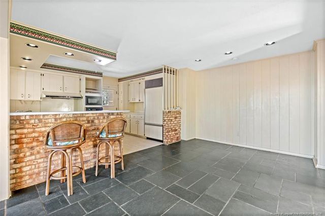 502 W 33rd Street, Lumberton, NC 28358