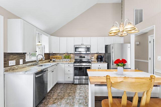 171 Ralph Talbot St, Weymouth, MA 02190