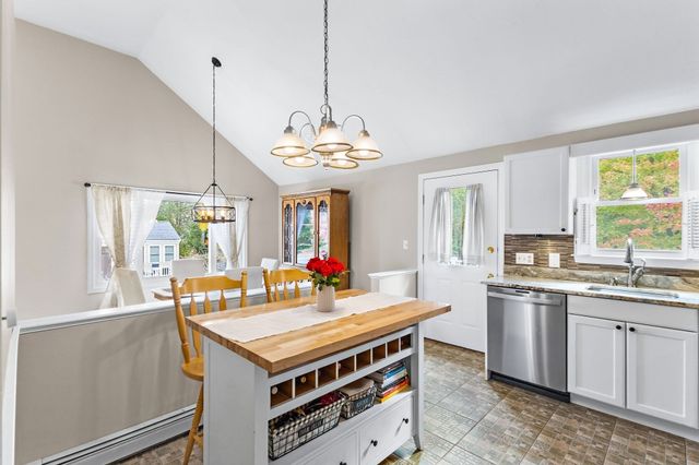 171 Ralph Talbot St, Weymouth, MA 02190