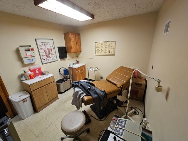 5540 S Pulaski Road 1F, Chicago, IL 60629