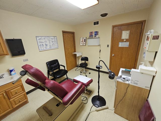 5540 S Pulaski Road 1F, Chicago, IL 60629