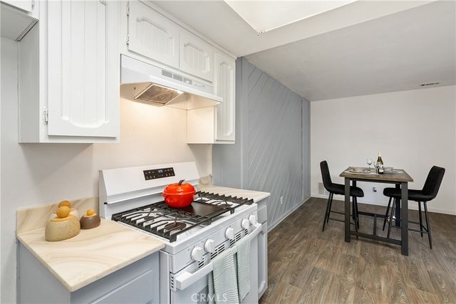 132 Clubhouse, Santa Maria, CA 93454