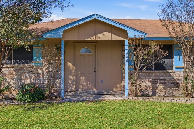 606 Western Drive, Woodway, TX 76712