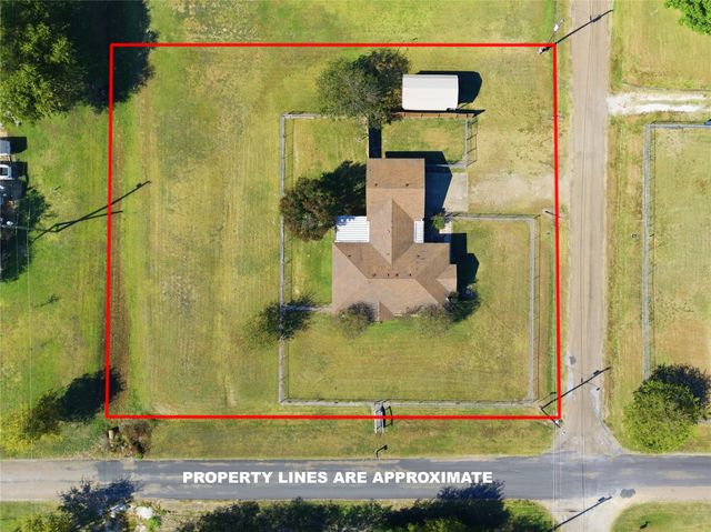 606 Western Drive, Woodway, TX 76712